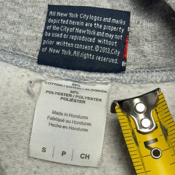 FDNY Hoodie Mens Small Gray New York Fire Department Sweatshirt 9/11 - Picture 11 of 13